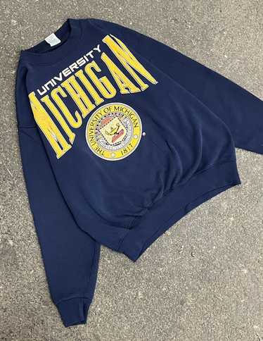 American College × Streetwear × Vintage Michigan u