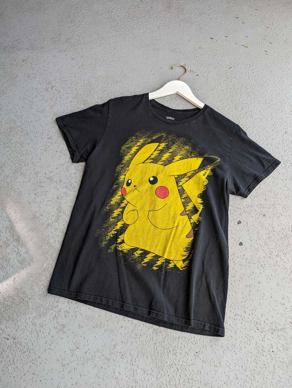 Movie × Pokemon × Vintage Pikachu Pokemon tee - image 6