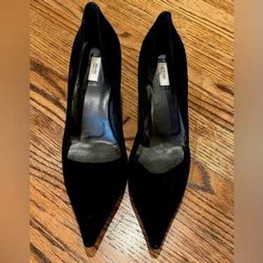 ✨プラダ✨　ヴェロキーオ パンプス ブラックレザー　23㎝　ヒール8.5㎝ ✨プラダ✨ ヴェロキーオ パンプス ブラックレザー 23㎝ ヒール