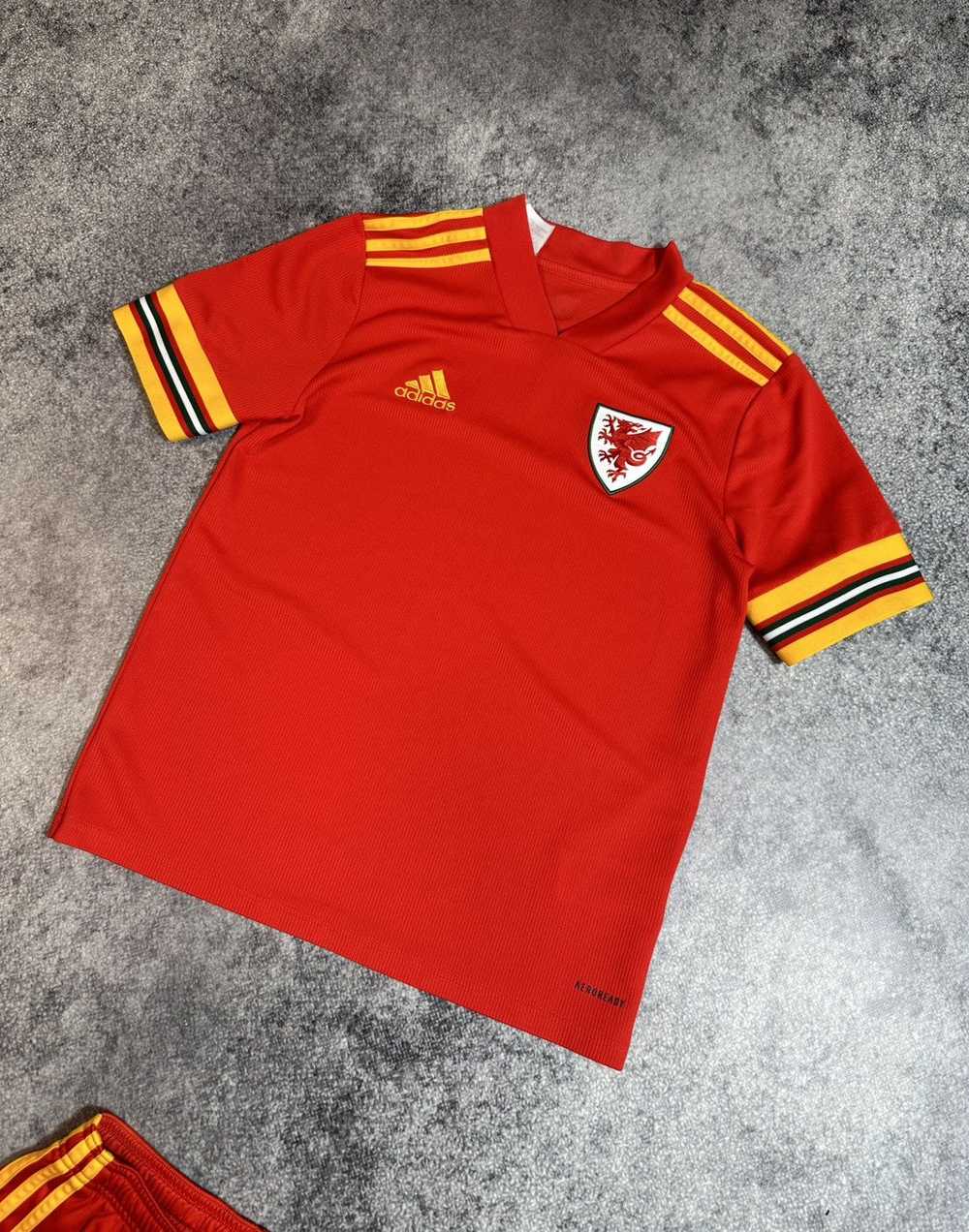 Adidas × Soccer Jersey × Streetwear Adidas Wales … - image 3