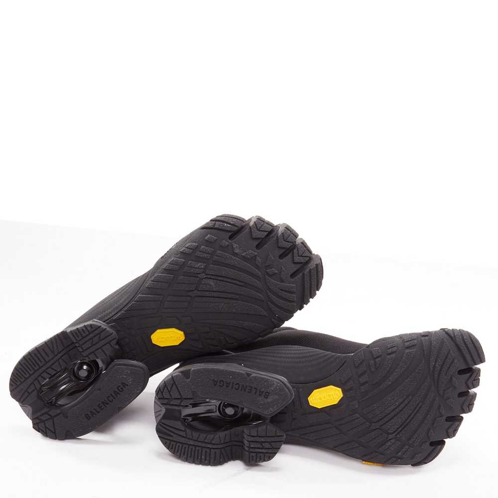 Balenciaga BALENCIAGA Vibram Toe black technical … - image 11