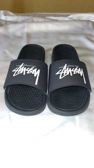 Nike × Stussy Nike Benassi Stüssy Sandals Off Blac