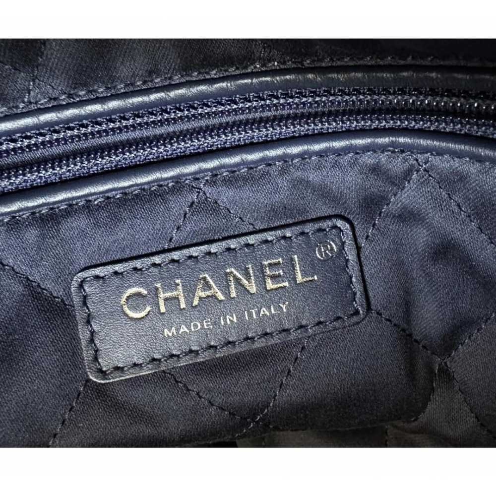 Chanel Chanel 22 leather handbag - image 2