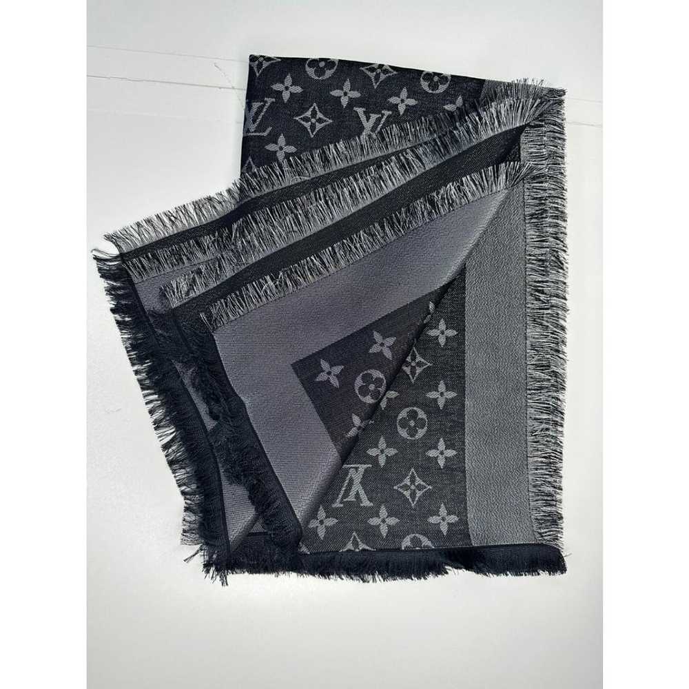 Louis Vuitton Châle Monogram shine silk scarf - image 5