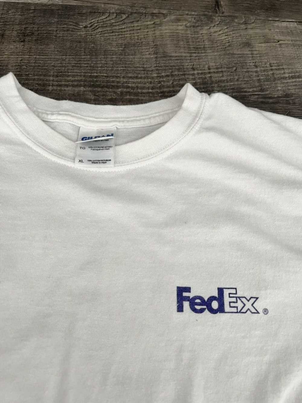 Streetwear × Vintage FEDEX • GILDAN "Vintage 2014… - image 5