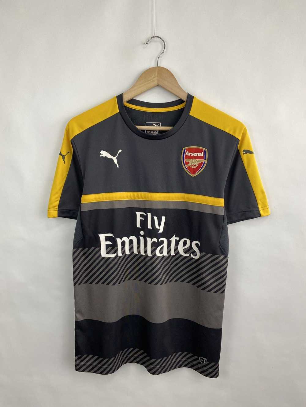 Jersey × Puma × Soccer Jersey Y2K Arsenal Puma So… - image 3