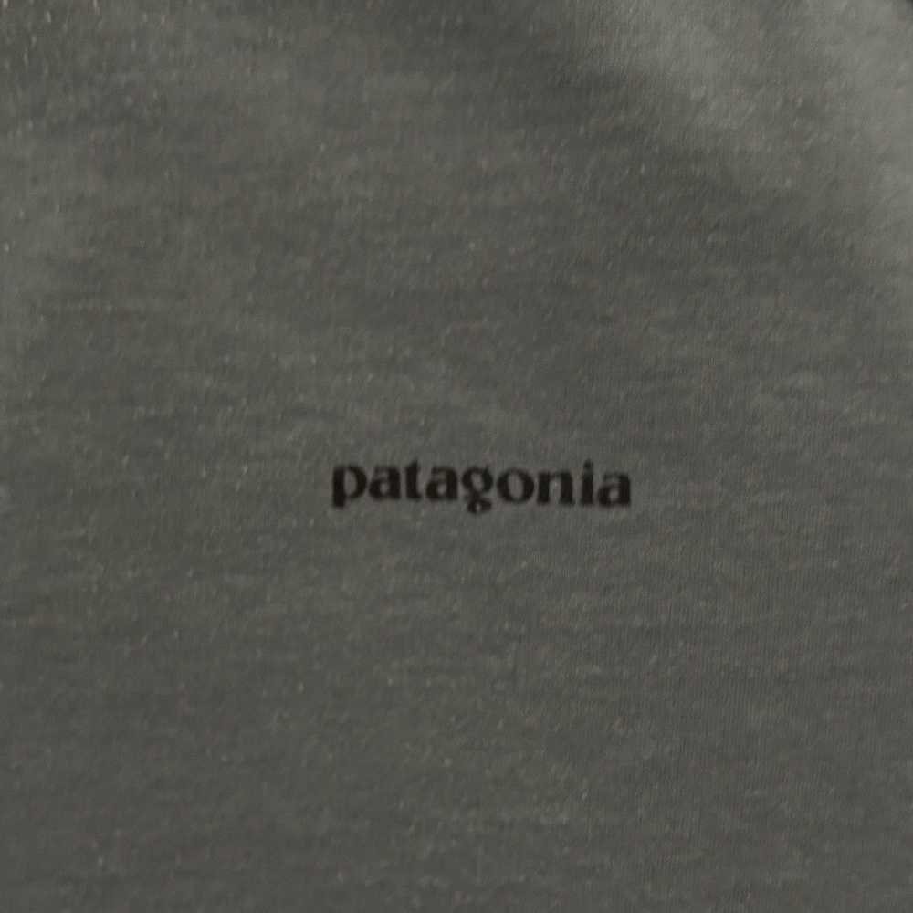 Patagonia Patagoina Grey and Blue long sleeve shi… - image 1