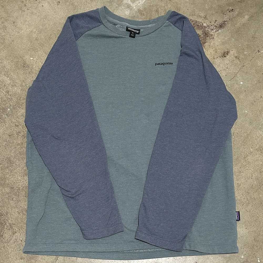 Patagonia Patagoina Grey and Blue long sleeve shi… - image 3