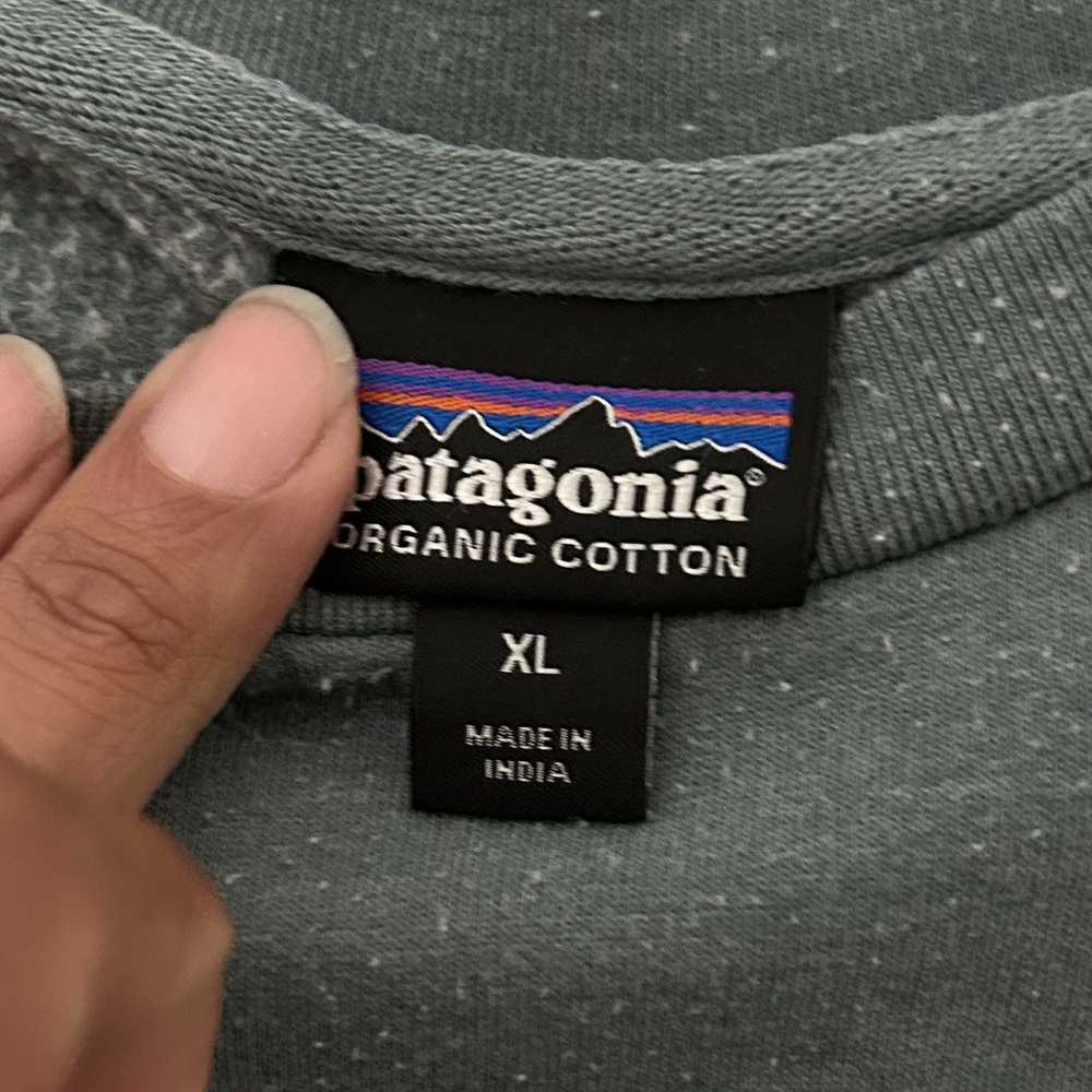 Patagonia Patagoina Grey and Blue long sleeve shi… - image 4