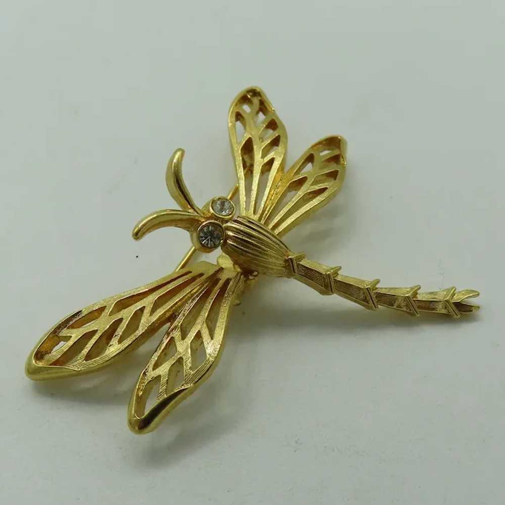 Trifari TM Dragonfly Trembler Brooch Gold tone - image 2