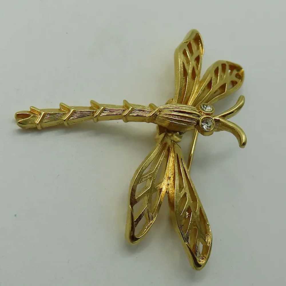 Trifari TM Dragonfly Trembler Brooch Gold tone - image 4