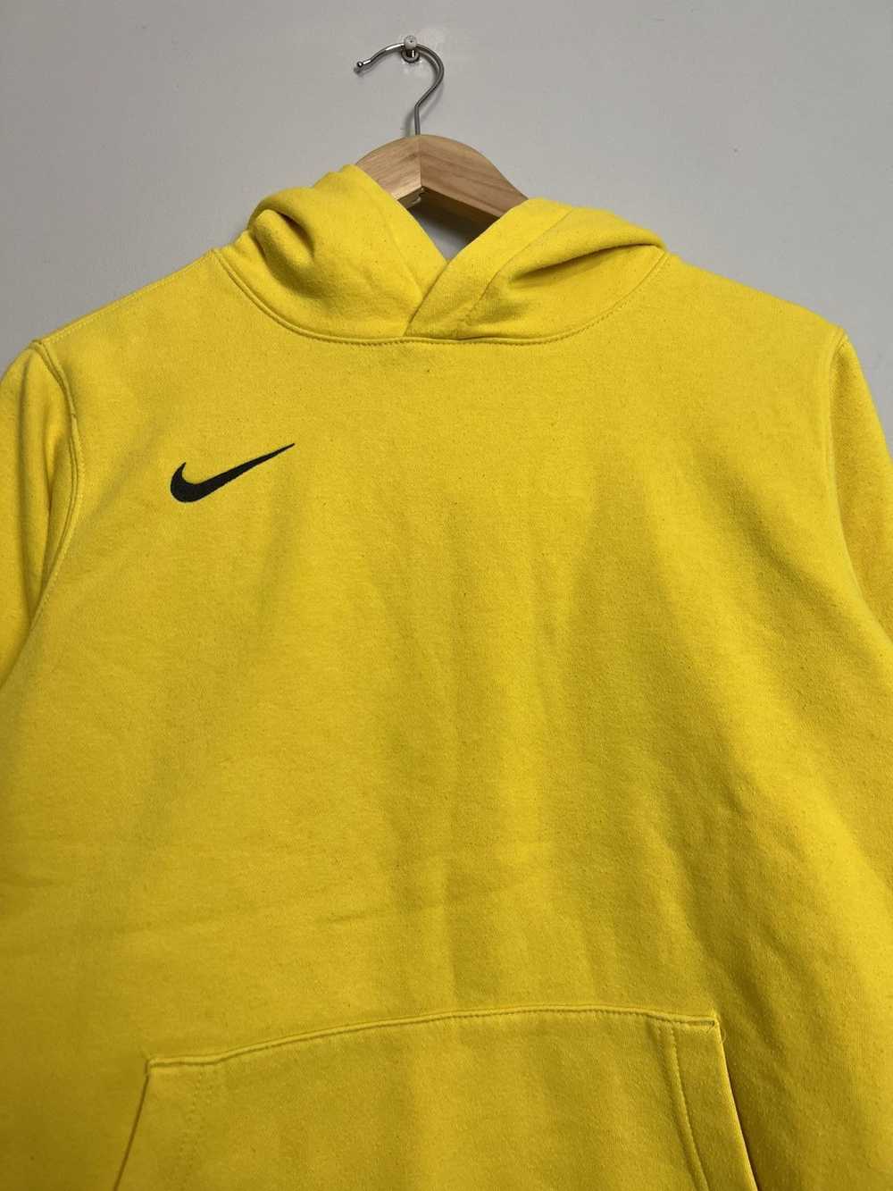 Nike Vintage Y2k 00s Rare Yellow Black Logo Swoos… - image 3