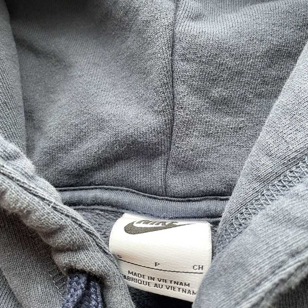 Vintage 2000s Nike Embroidered Swoosh Tonal Hoodi… - image 3