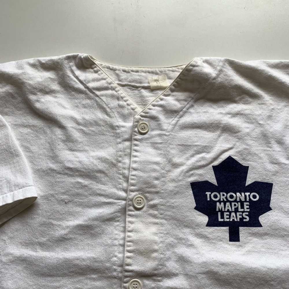 Vintage 90s Toronto Maple Leafs NHL Graphic Cotto… - image 2