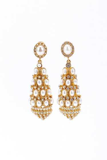 KENNETH JAY LANE Mismatched Pearl & Rhinestone Ch… - image 1