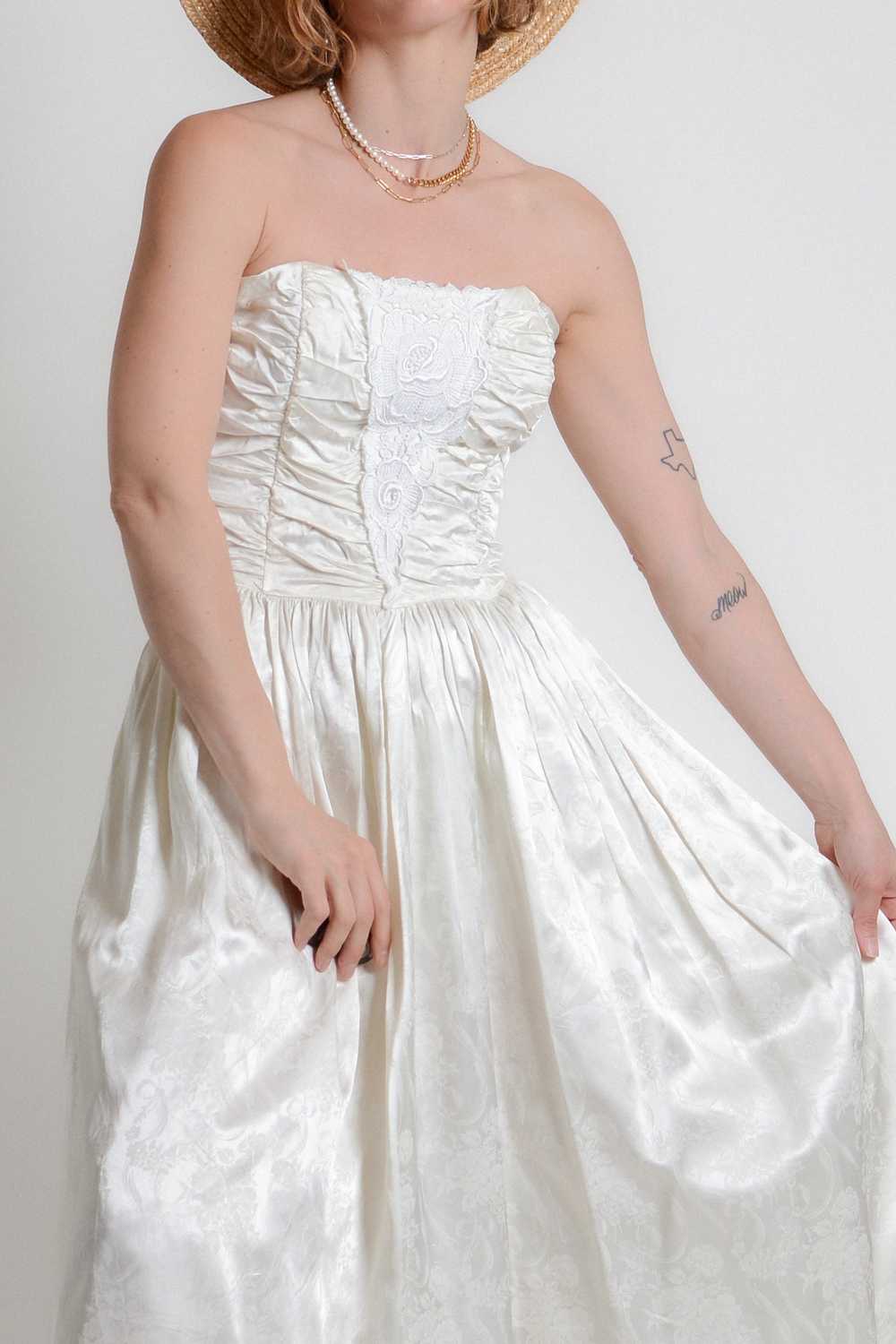 Gunne Sax 80s Strapless Evening Dress - image 3