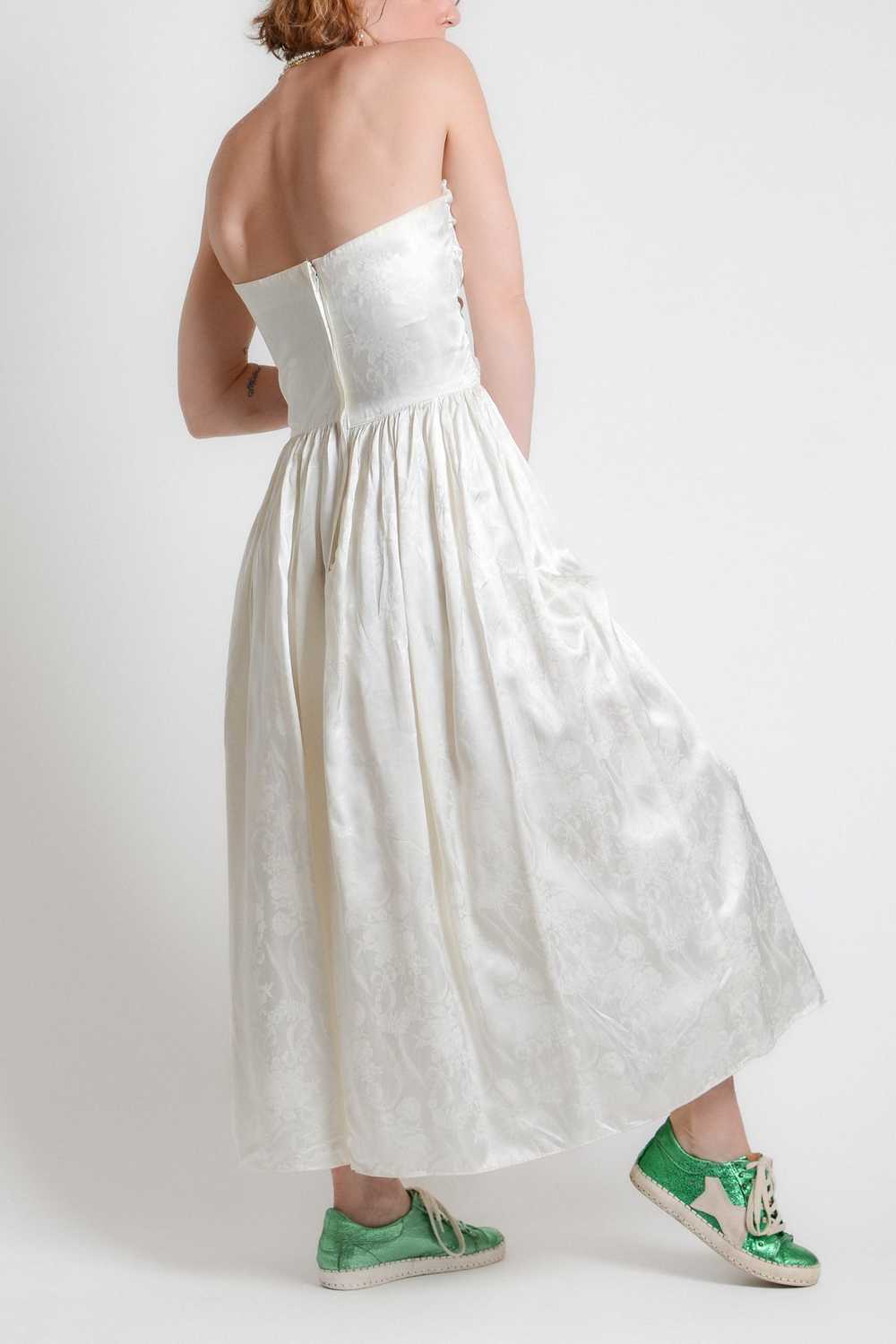 Gunne Sax 80s Strapless Evening Dress - image 7