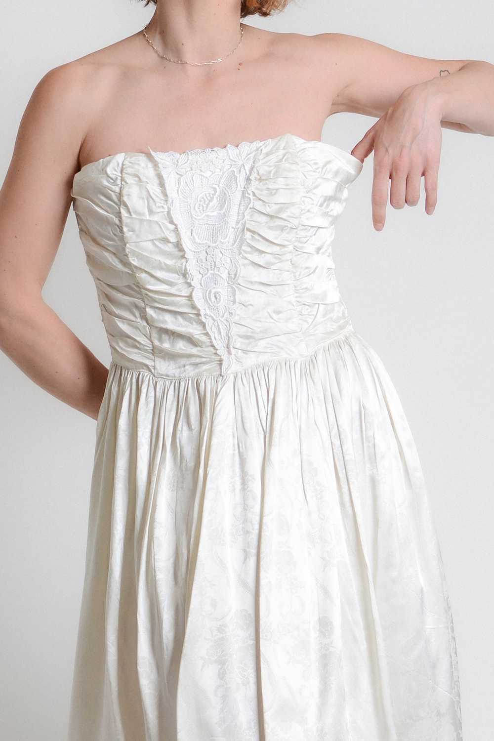 Gunne Sax 80s Strapless Evening Dress - image 8