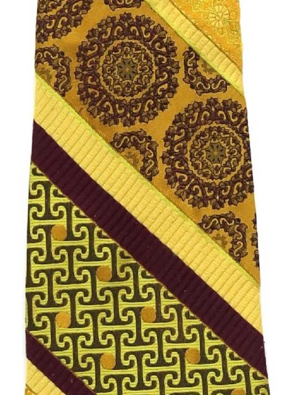 1970's Brittania Mens Wide Diagonal Disco Necktie - image 2