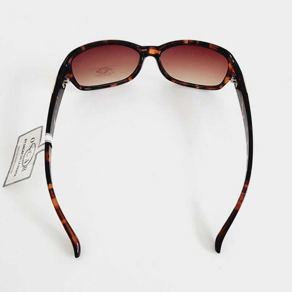 Oscar De La Renta Sunglasses - image 4