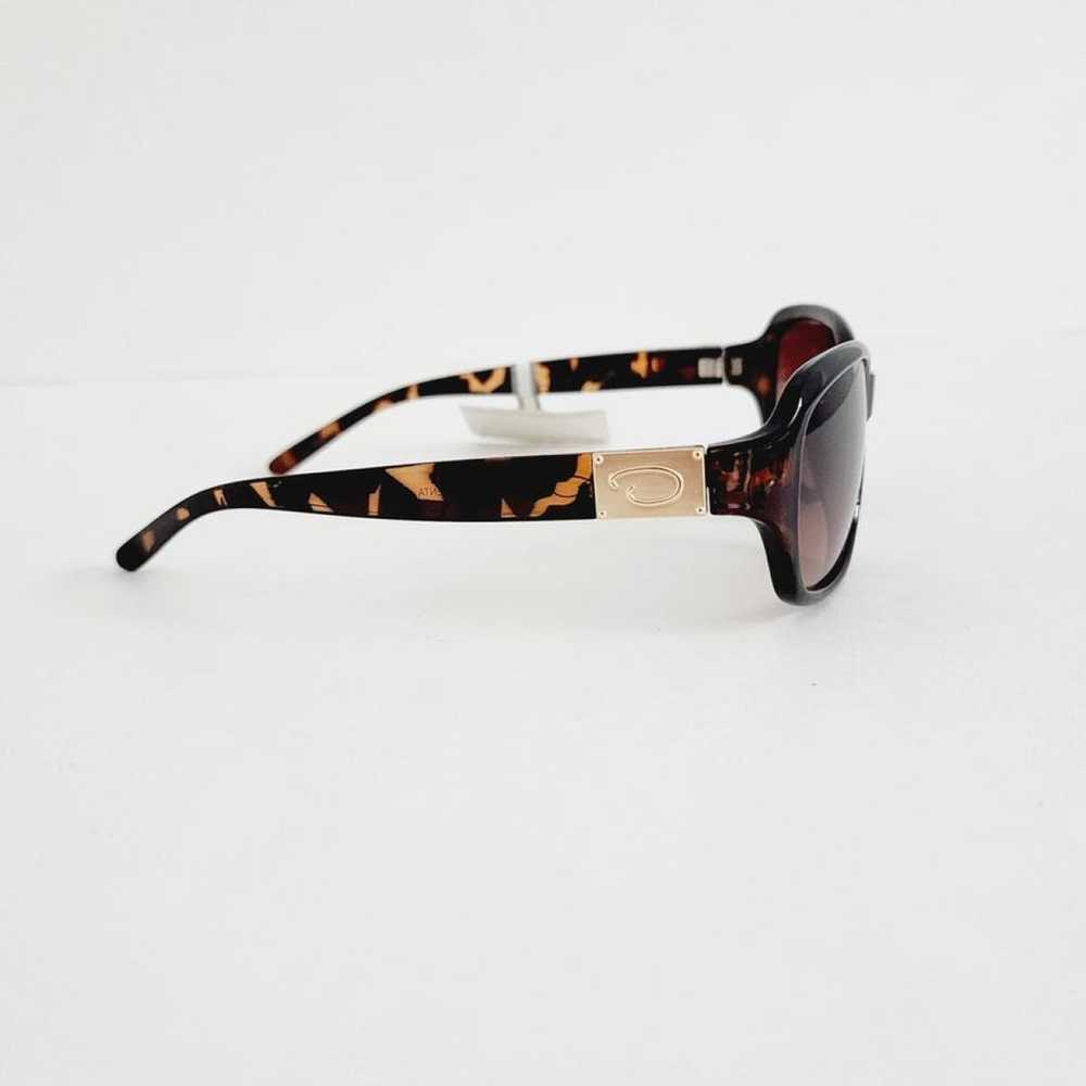 Oscar De La Renta Sunglasses - image 6