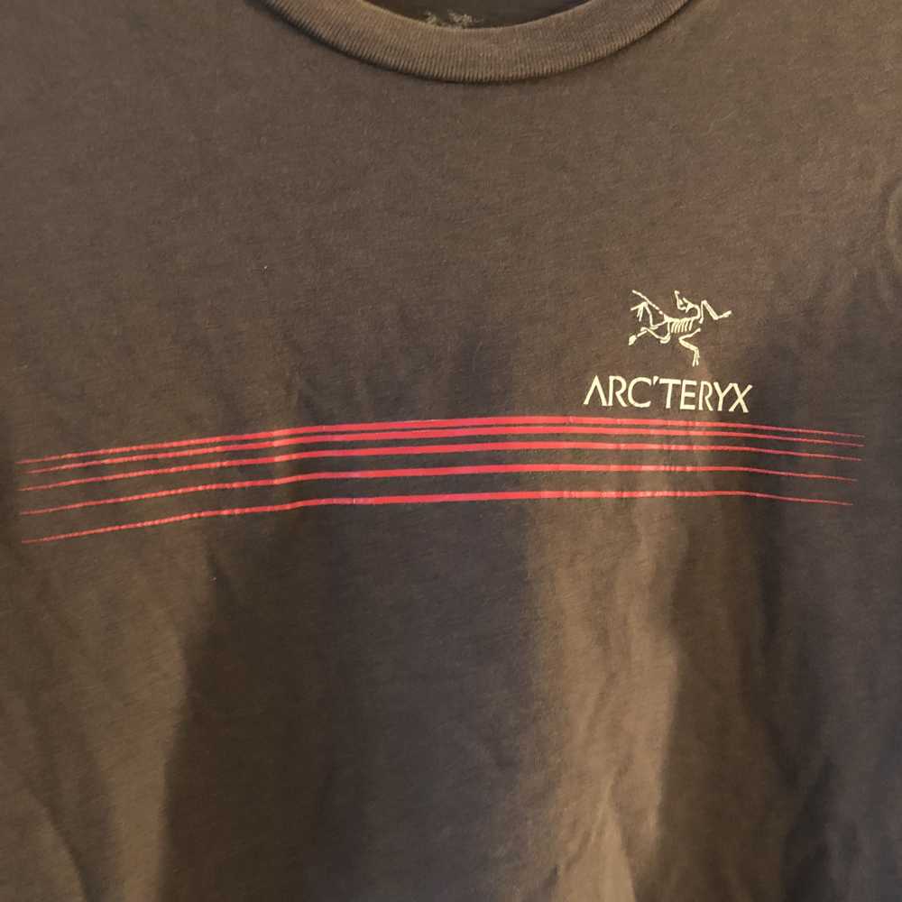 Arc'Teryx × Vintage Vintage Arc'Teryx Tee - image 2