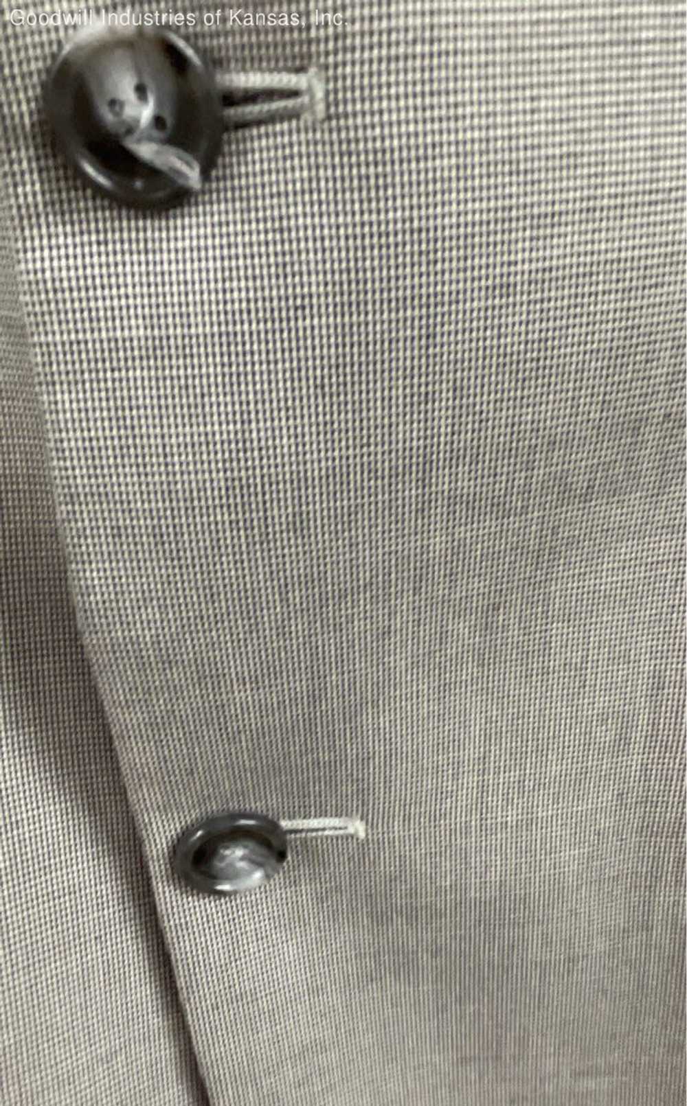 Jos A. Bank Gray Suit Jacket/Blazer - Size 41R - image 11