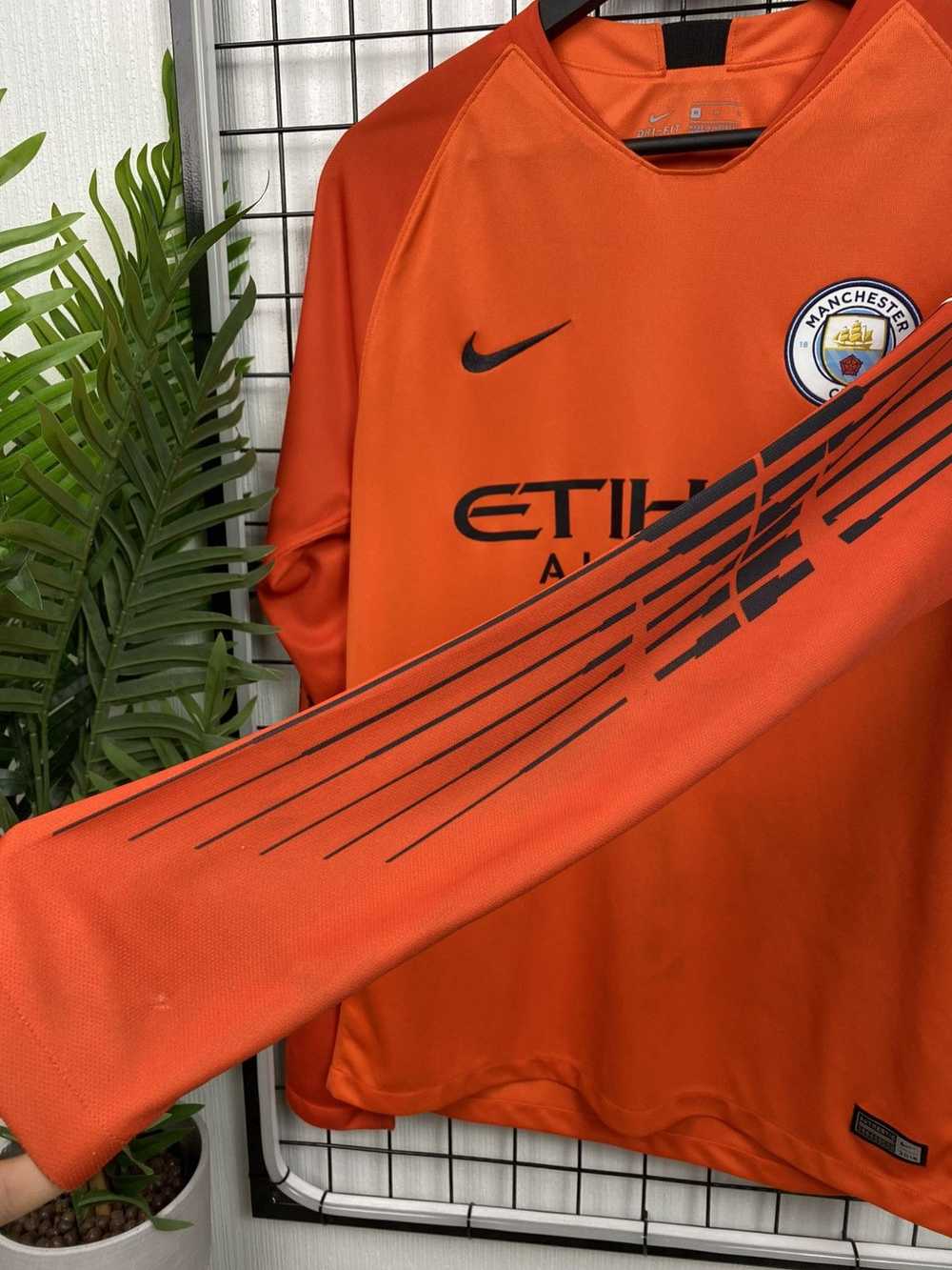 Nike × Soccer Jersey × Vintage Nike Manchester Ci… - image 12