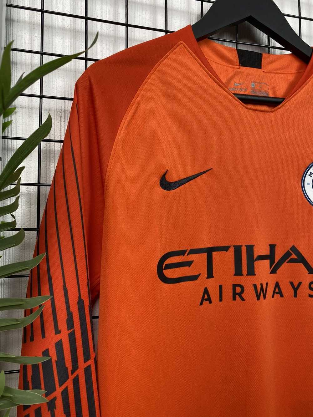 Nike × Soccer Jersey × Vintage Nike Manchester Ci… - image 6