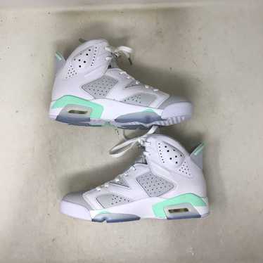 Jordan Brand Wmns Air Jordan 6 Retro Mint Foam