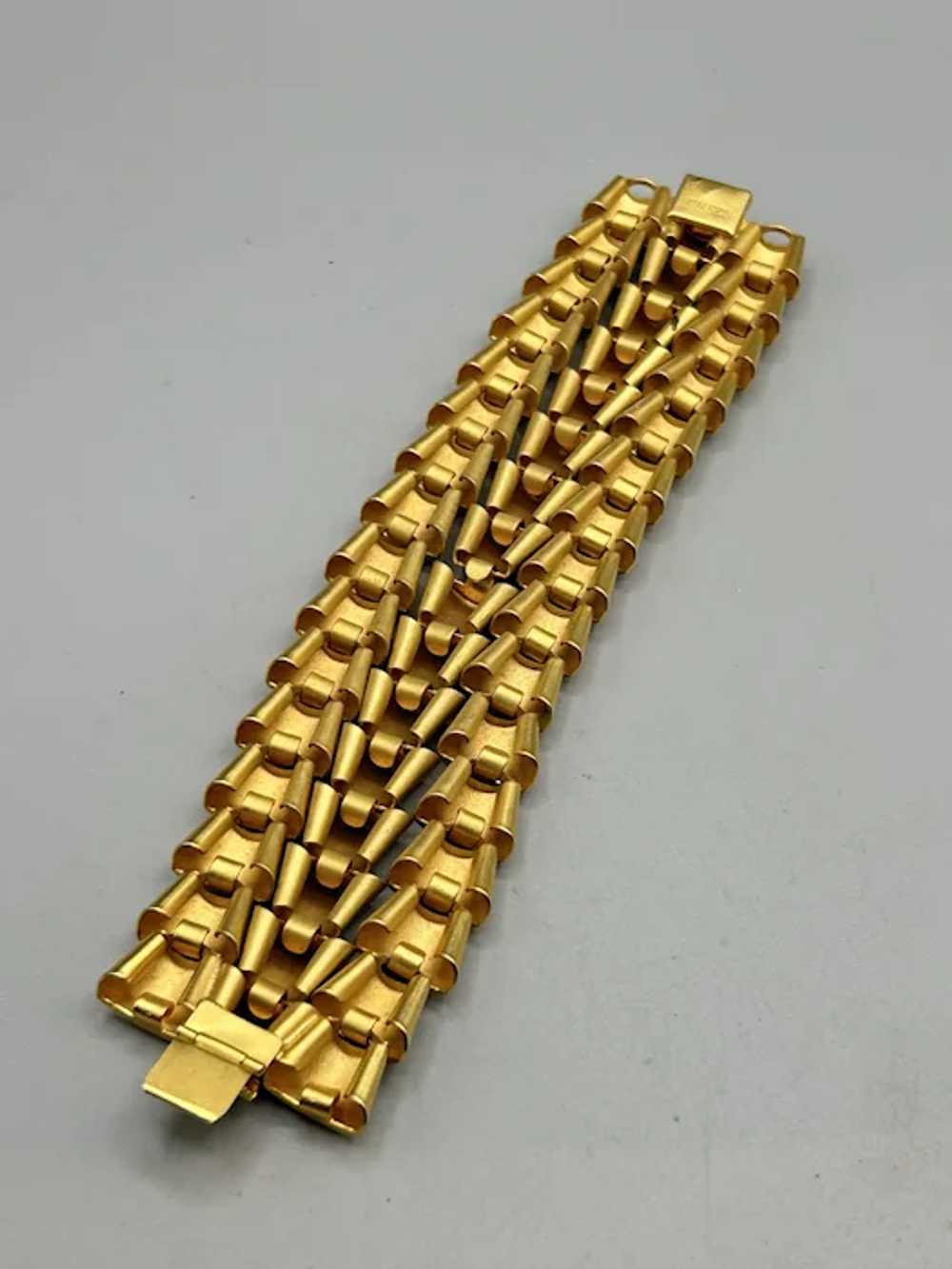 Vintage Marcy Field Modernist Gold Tone Bracelet … - image 5