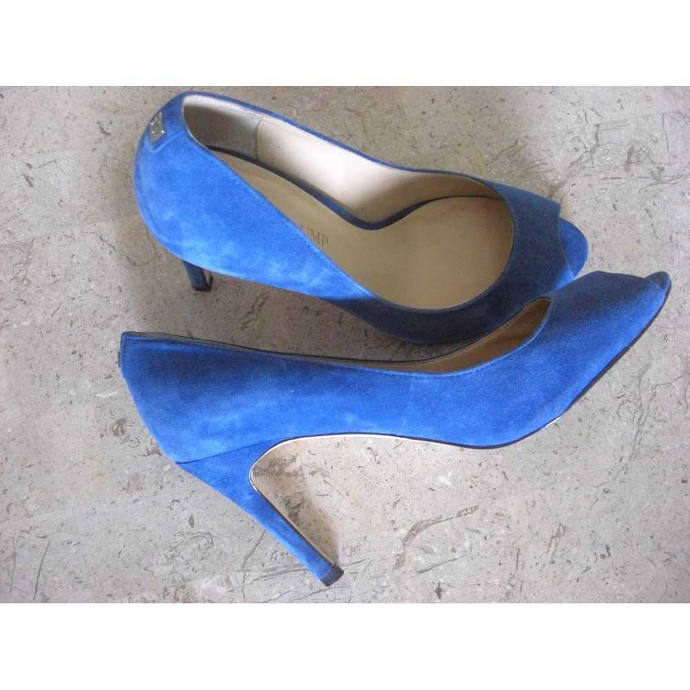 Ivanka Trump Heels - image 7