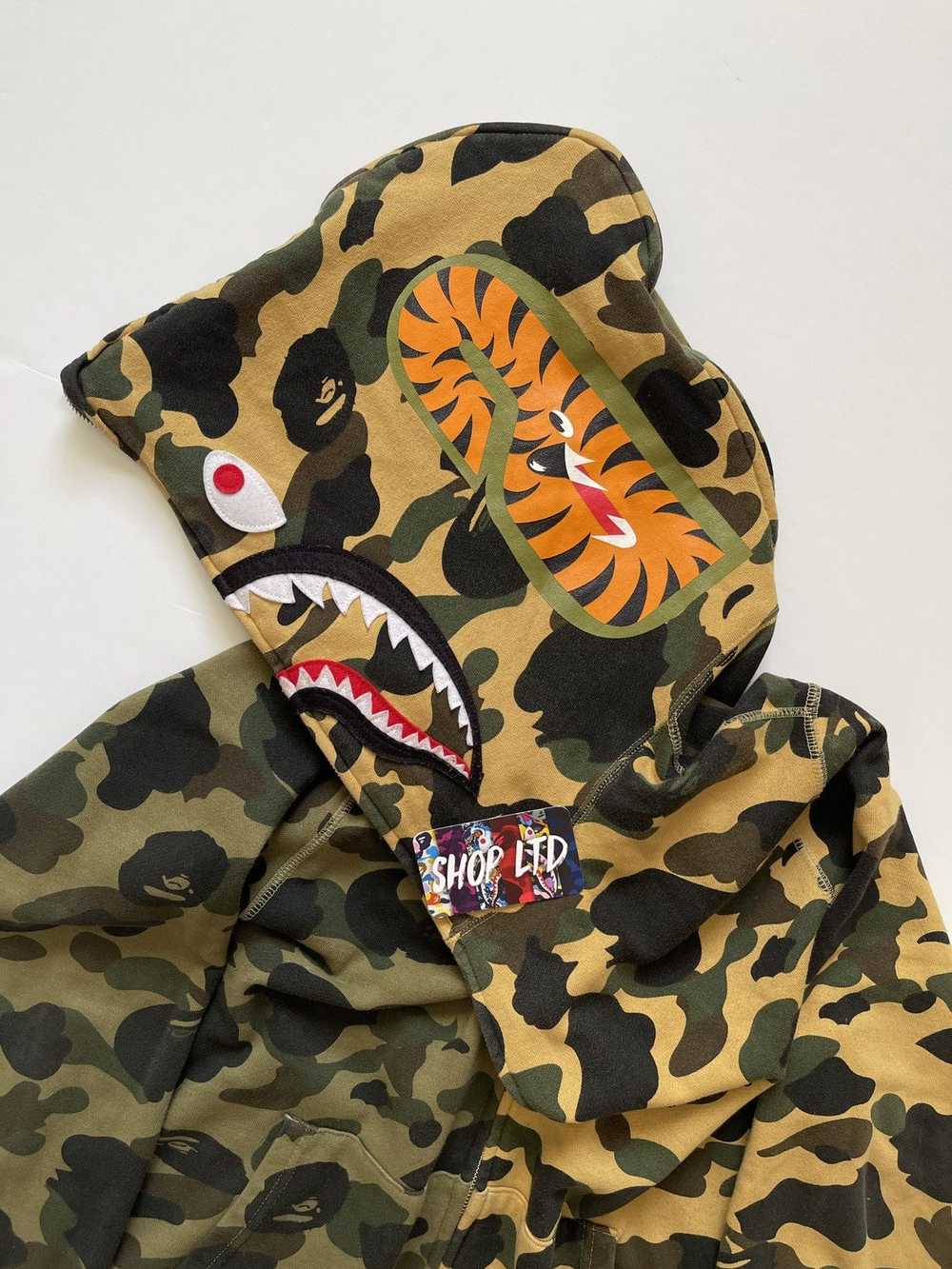 Bape A Bathing Ape Yellow/Green Camo Split Shark … - image 5