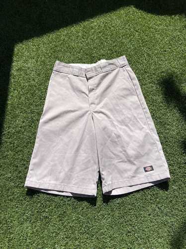 Dickies × Vintage VTG 00’s Dickies Tan Chino Short