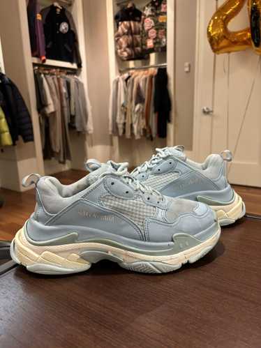 Balenciaga Balenciaga ‘Light Blue’ Triple S