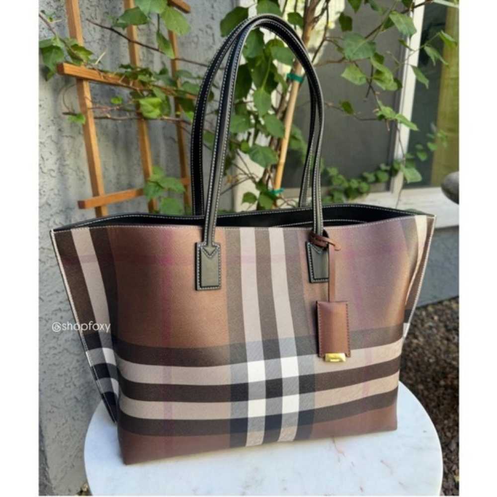 Burberry Leather tote - image 3