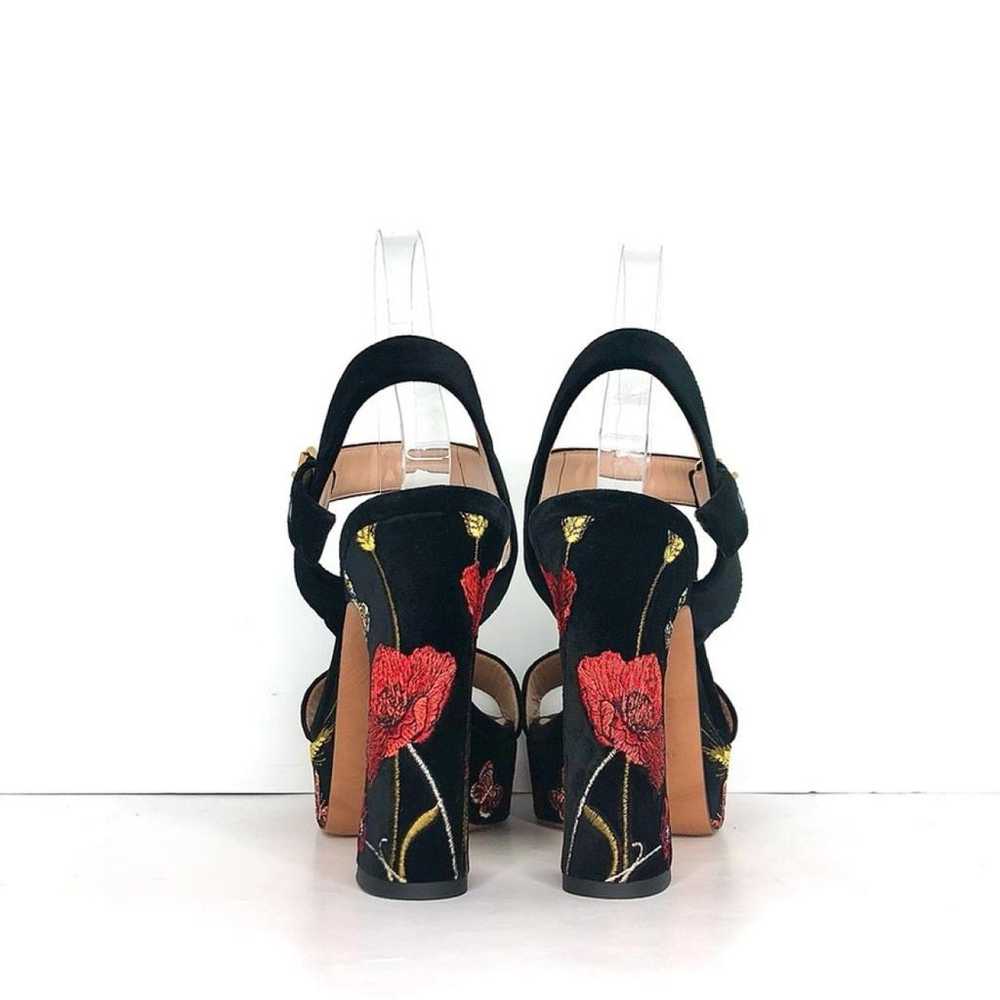 Valentino Garavani Velvet sandal - image 7