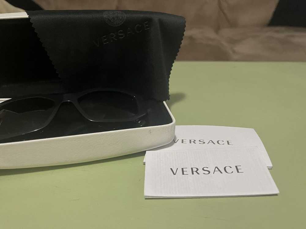 Versace Women's black and gold Versace sunglasses - image 4