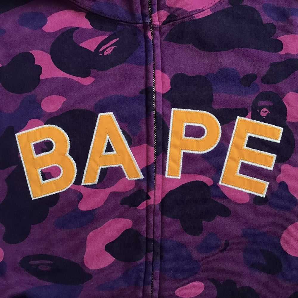 Bape 🔥2XL🔥 BAPE LOGO Purple camo full zip hoodi… - image 2