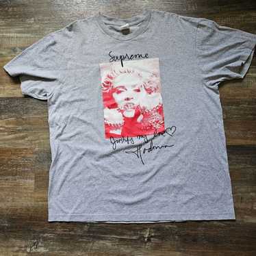 Supreme chocolatier Madonna tee FW18 Measurements