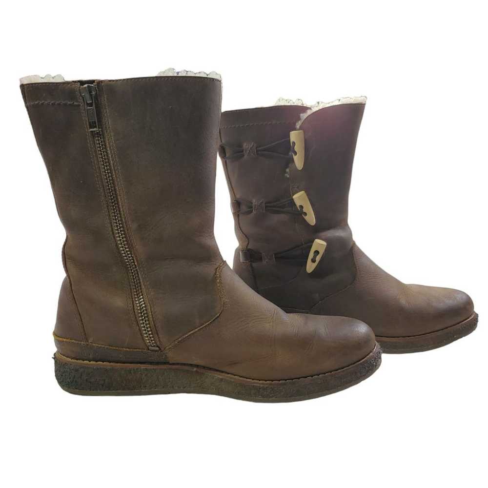 Ugg UGG | Brown Kaya Boot | Size 7 - image 8