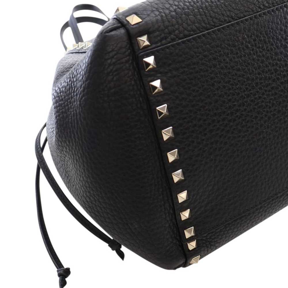 Valentino Garavani Rockstud leather tote - image 5