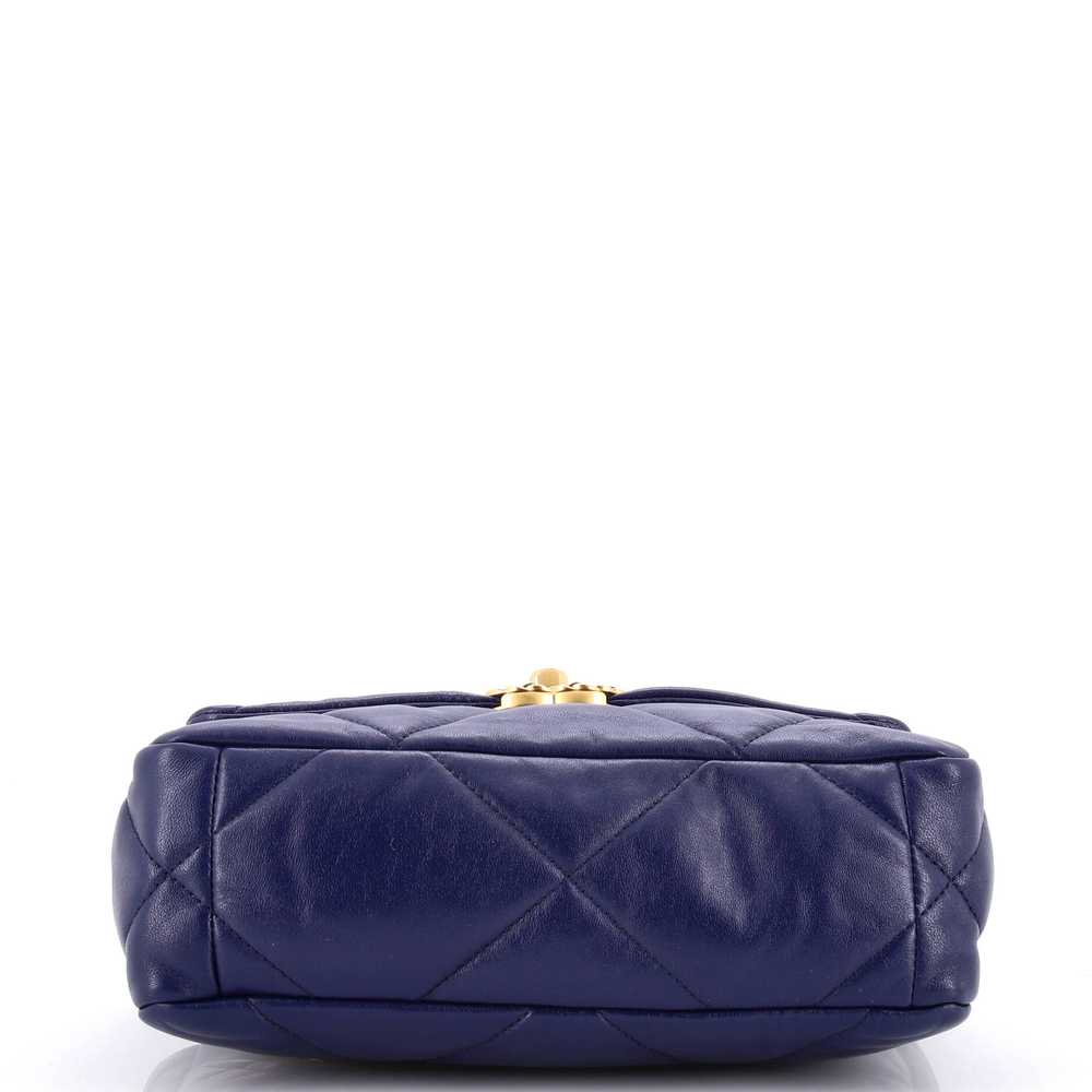 CHANEL 19 Flap Bag Quilted Leather Medium - image 5