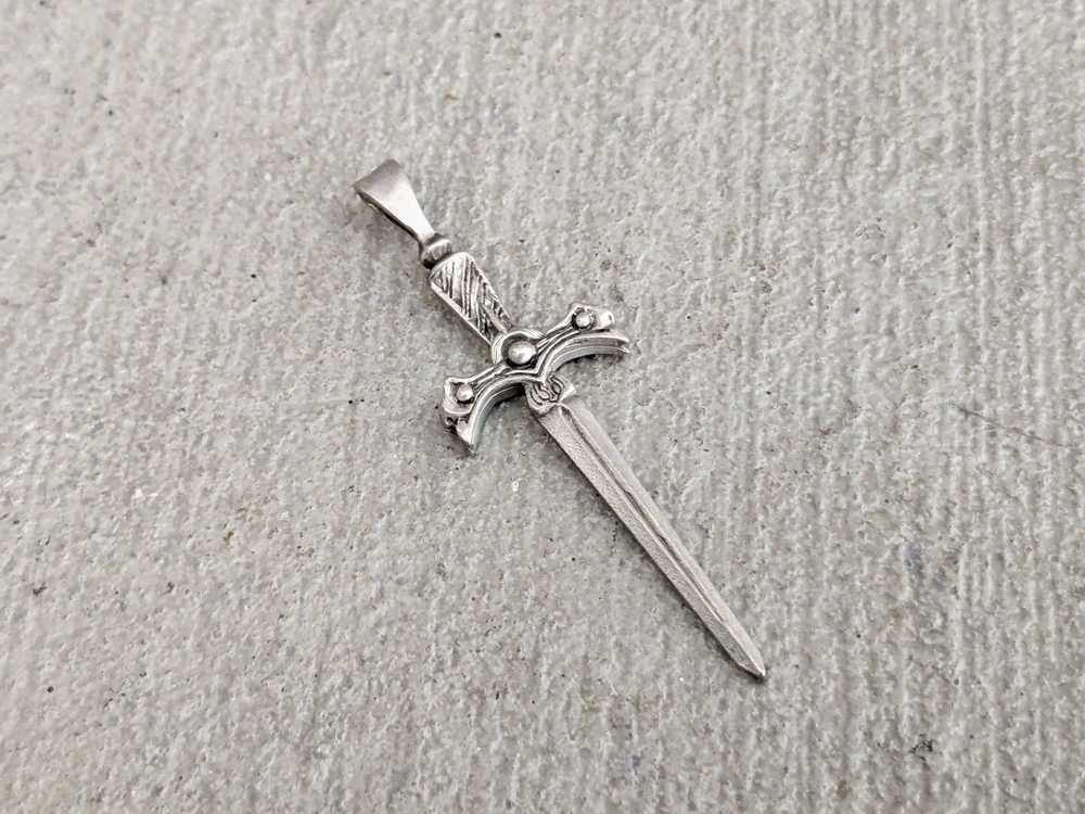 Avant Garde × Streetwear × Vintage Pewter Sword D… - image 7