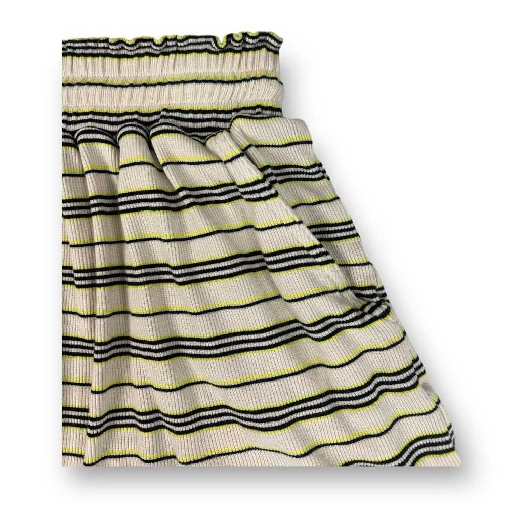 Volcom Volcom Popztone Striped Shorts Size Medium - image 3