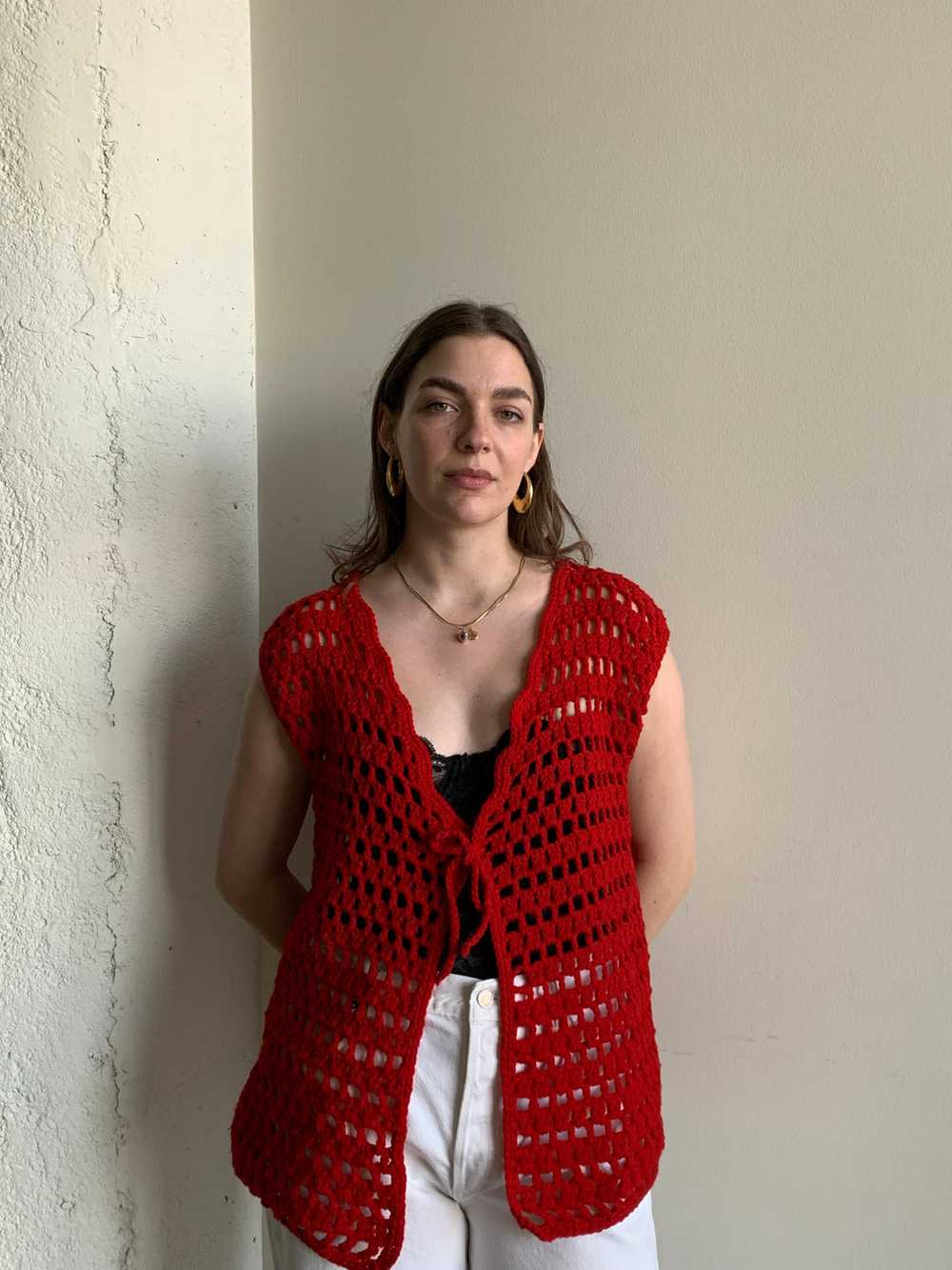 Red crochet sweater vest - image 4