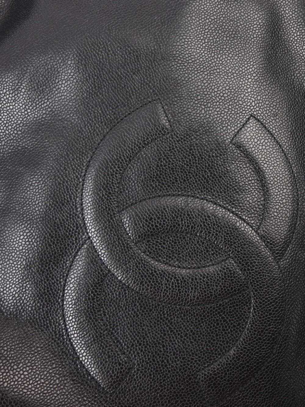 CHANEL Pre-Owned 1995 leather shoulder bag - Black - image 5