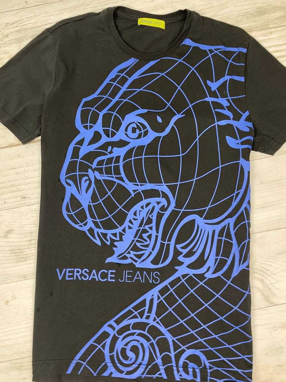 Luxury × Versace Versace Jeans Lion Graphic T-Shi… - image 4