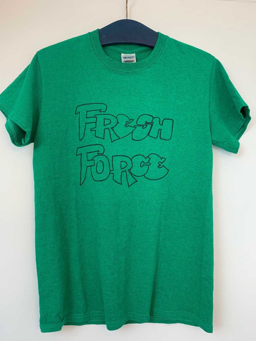 Gildan × Other FRESH FORCE Tshirt HIP HOP 80's St… - image 6