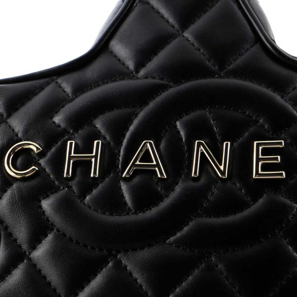 Chanel Leather crossbody bag - image 6